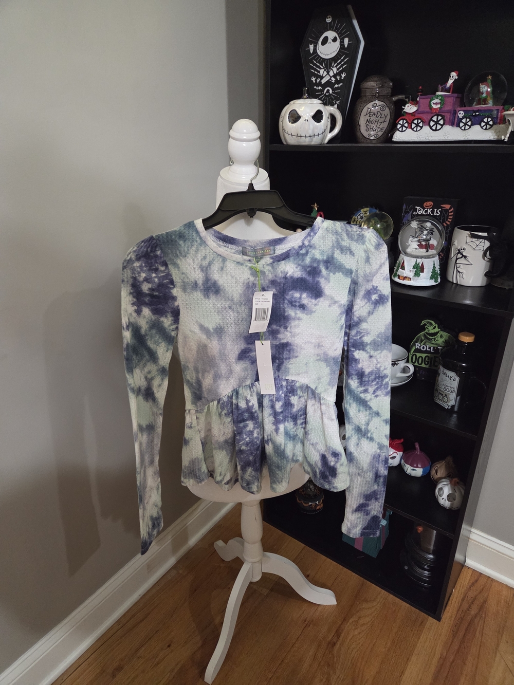 Good Luck Gem Blue & White Tie-Dye Long Sleeve Peplum Top